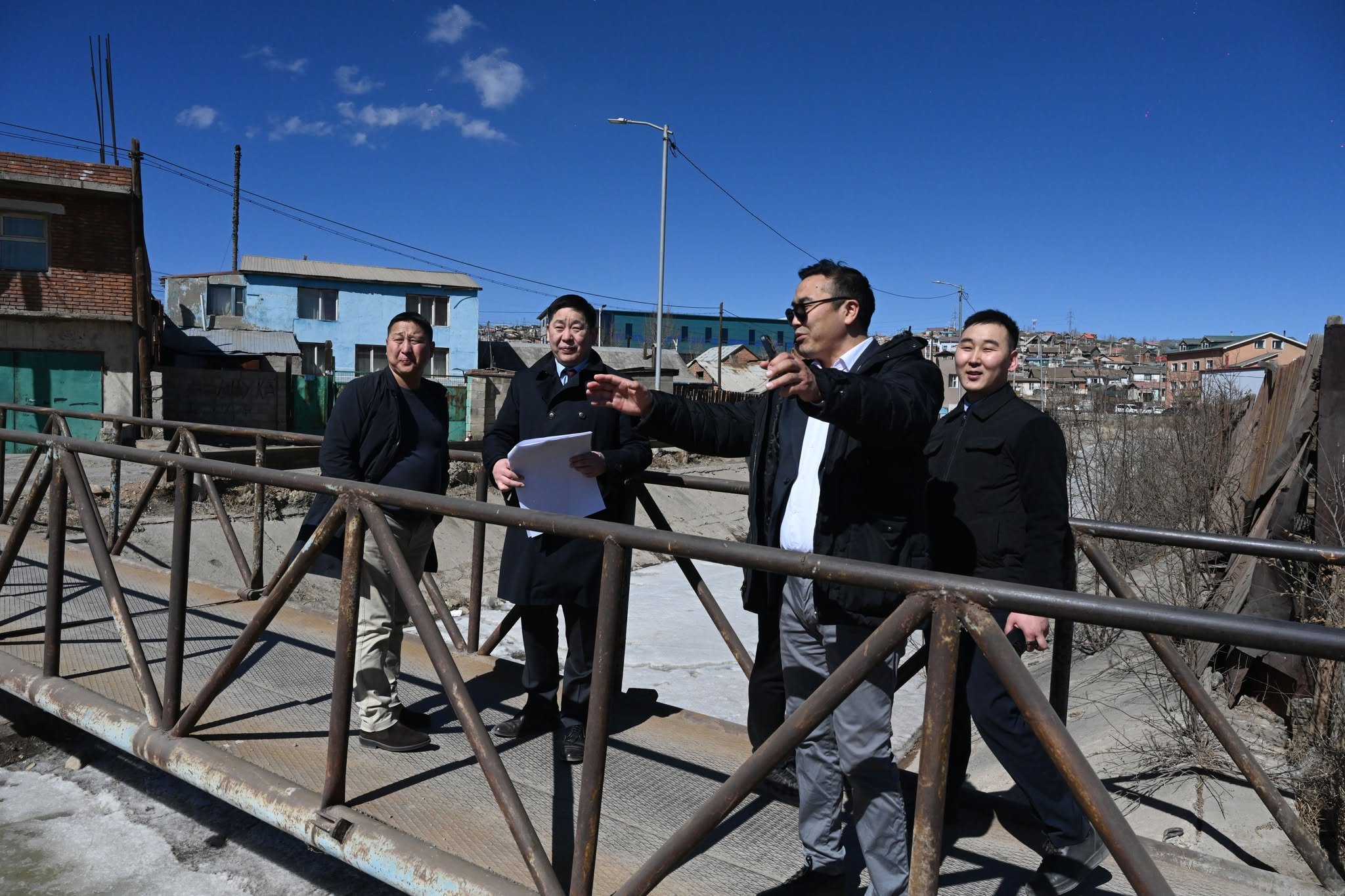 Баянгол дүүргийн гэр хорооллын 6 хороог дамнасан дугуйн болон явган хүний замыг энэ онд хийнэ 3